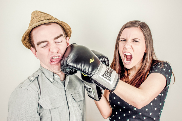 Communication vs Marketing